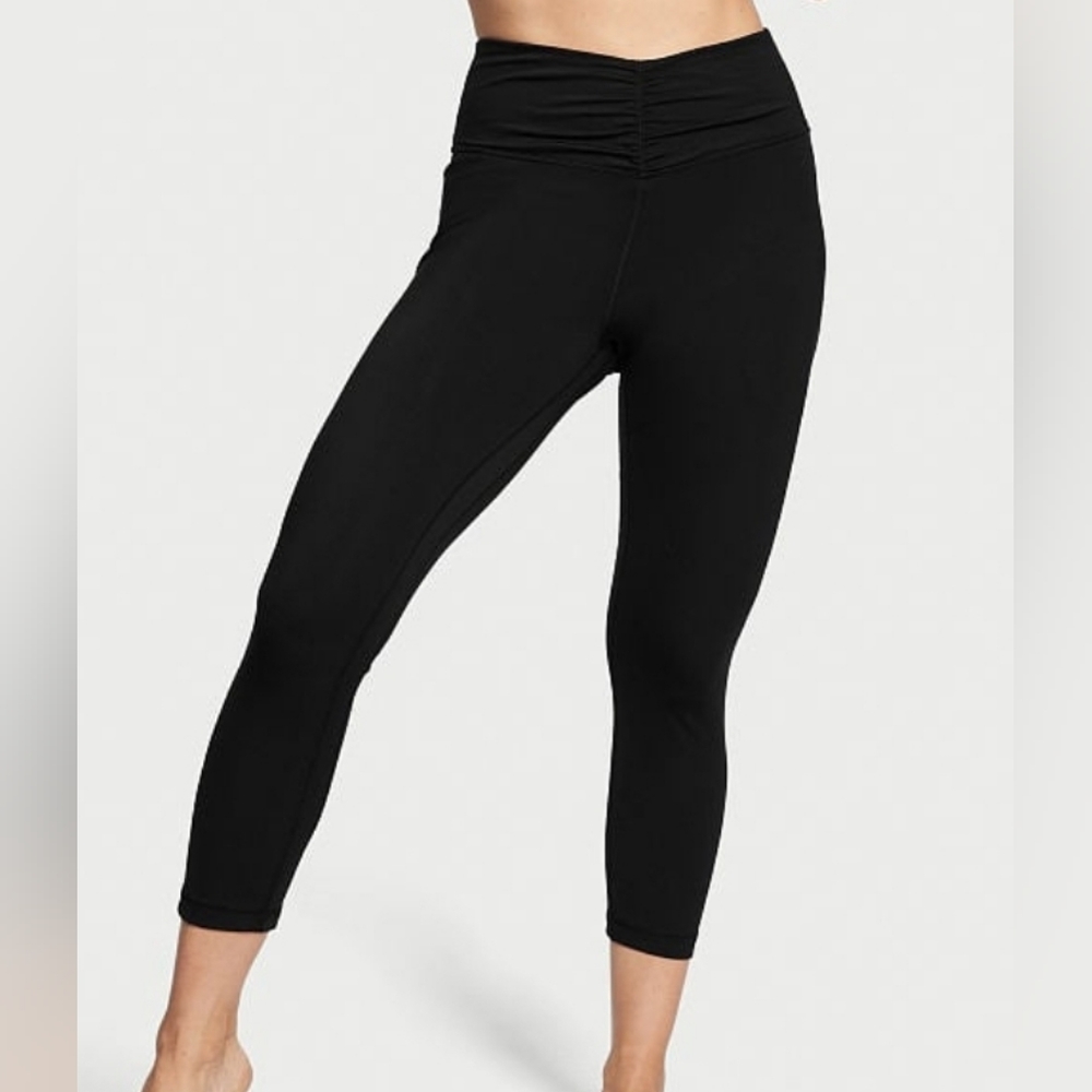 Victoria's Secret Love Cloud Leggings Ruched Front size L